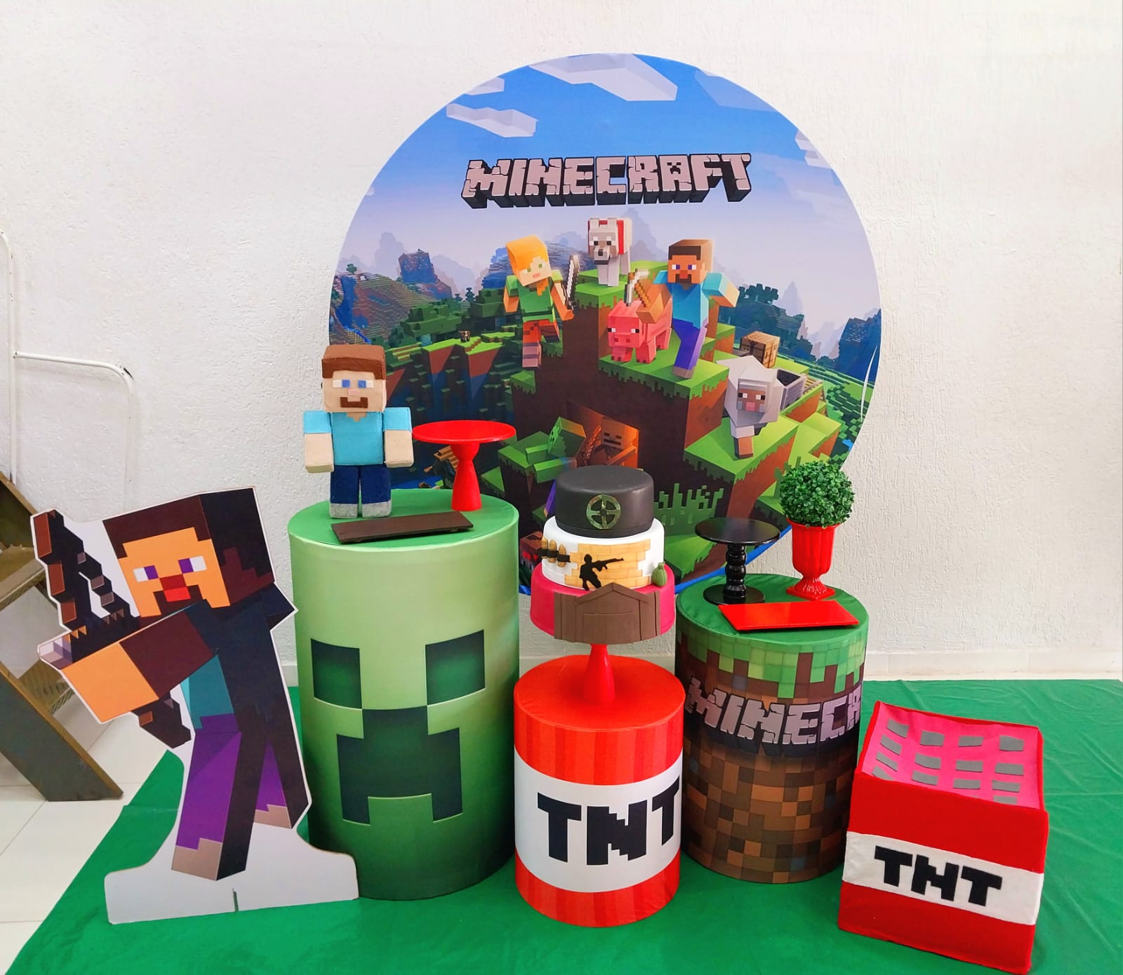 Minecraft com Arco de Balões Minecraft com Arco de Balões