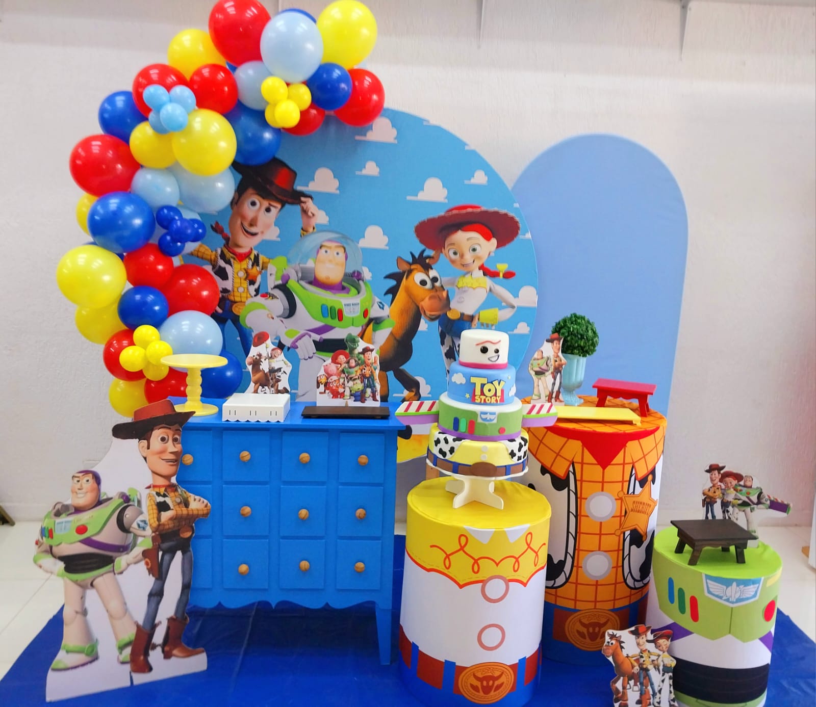 Toy Story com Arco de Balões Toy Story com Arco de Balões