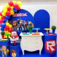 Roblox com Arco de Balões