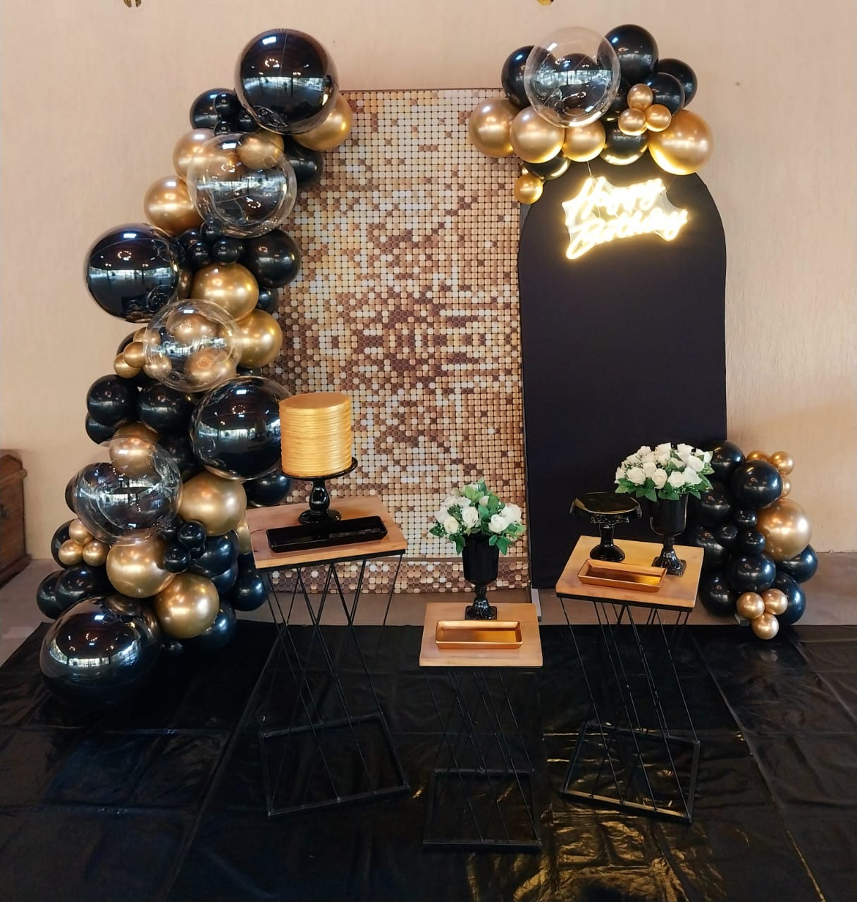 Decoração Preto e Dourado Decoração Preto e Dourado